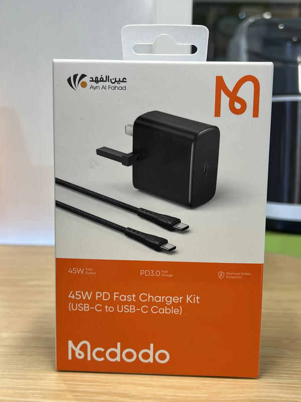 MCDODO 45W PD FAST CHARGER KIT USB-C TO USB-C CABLE CH-6150 - شاحن تايب سي 45 واط مع كيبل تايب سي تايب سي من مكدودو